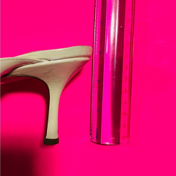 Jimmy Choo London Women’s Beautiful Slip On Stiletto White Heels Size 42 - Picture 7 of 7